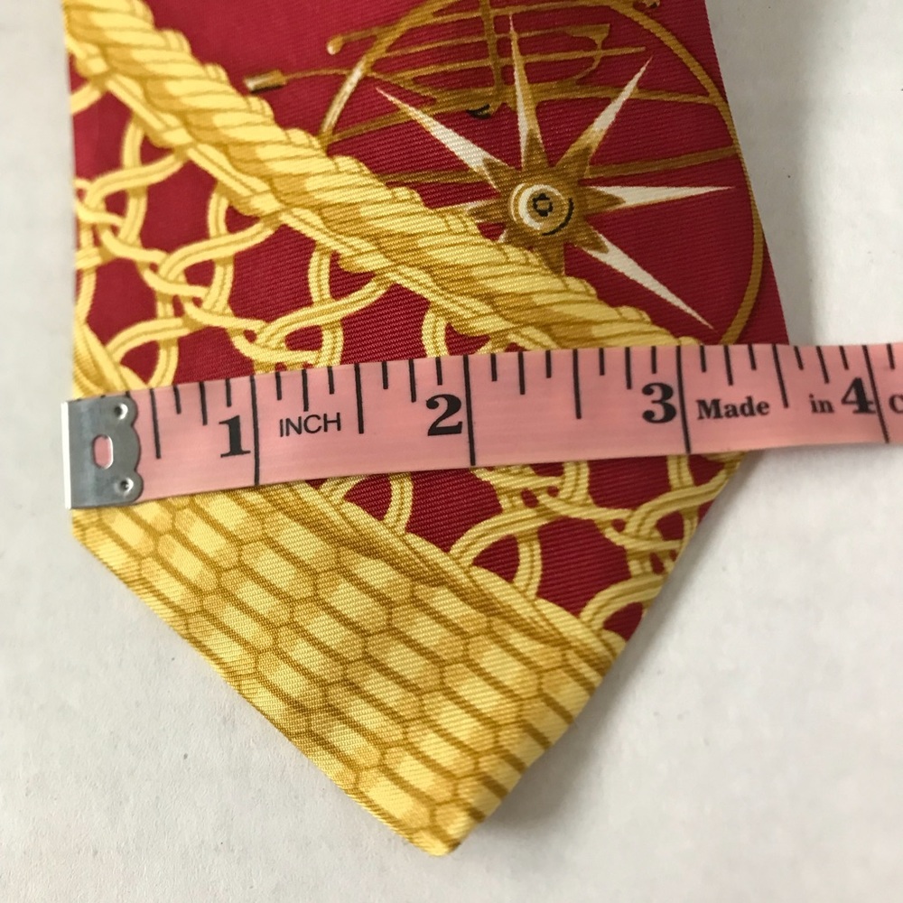 HERMÈS Tie Rare Silk Horse Carriage People Bicycle Chain Red Yellow - Picture 6 of 16
